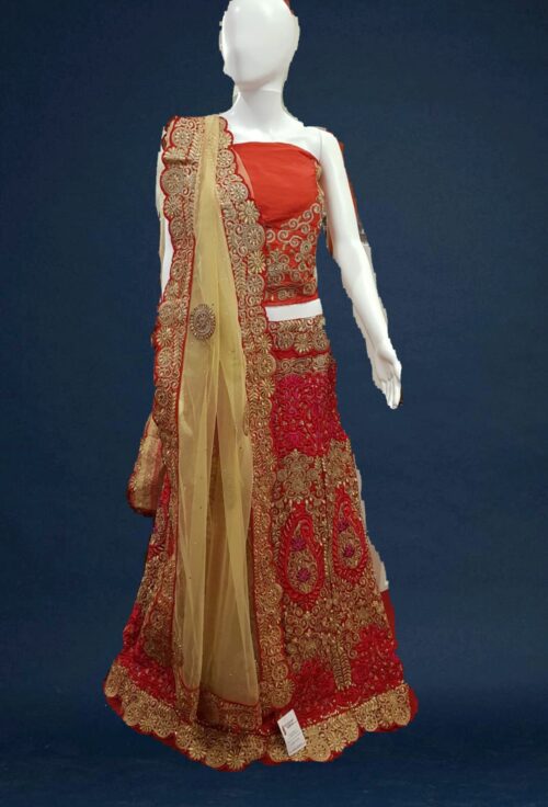 Bridal  red lehenga - Image 4